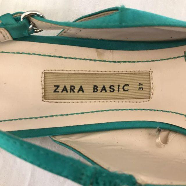 ZARA(ザラ)のZARABASIC ザラベーシック　フラットシューズ　エメラルドグリーン レディースの靴/シューズ(バレエシューズ)の商品写真