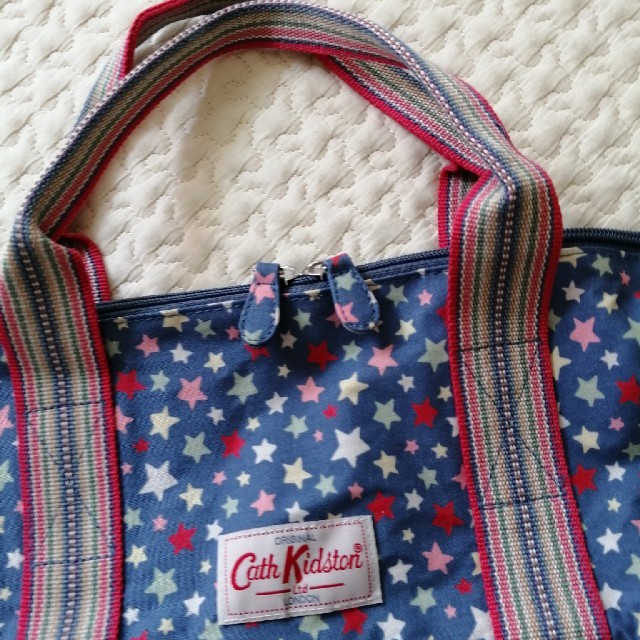 Cath Kidston(キャスキッドソン)のCath Kidston スター柄 折りたたみボストンバッグ レディースのバッグ(ボストンバッグ)の商品写真