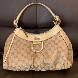 グッチ(Gucci)のグッチ　ショルダーバッグ(ショルダーバッグ)