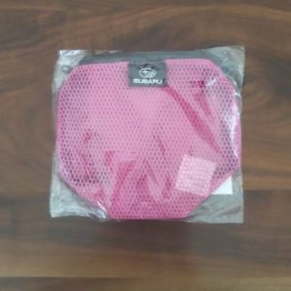 スバル(スバル)のかぴかぴ様専用 非売品 SUBARU オリジナル メッシュポーチ ピンク(ノベルティグッズ)