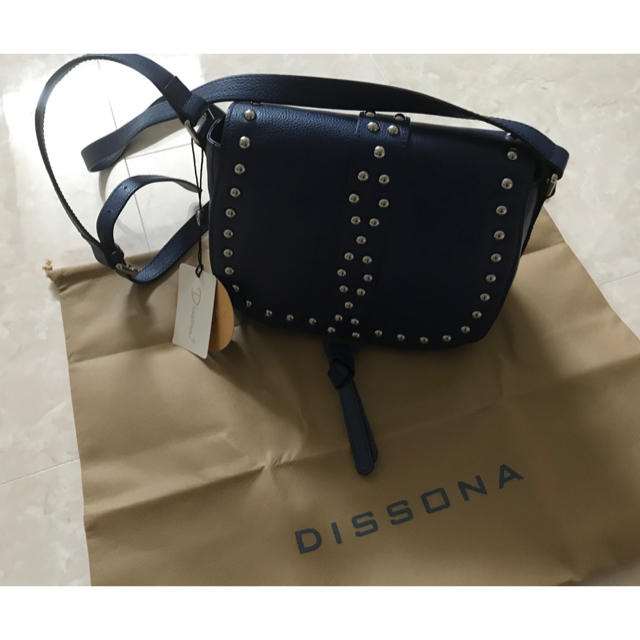 DISSONA サンエース　革製ショルダーバッグ新品未使用✨最終SALE✨