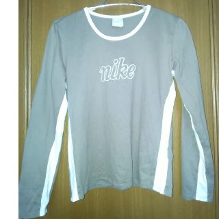 ナイキ(NIKE)の専用ナイキ長袖Tシャツ(Tシャツ(長袖/七分))