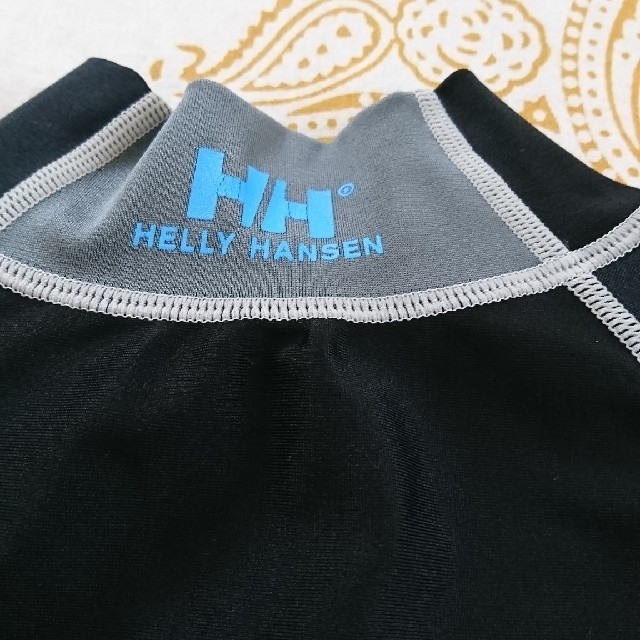 HELLY HANSEN(ヘリーハンセン)の《再々値下げ》 ヘンリーハンセン ラッシュガード Sサイズ スポーツ/アウトドアのスポーツ/アウトドア その他(マリン/スイミング)の商品写真