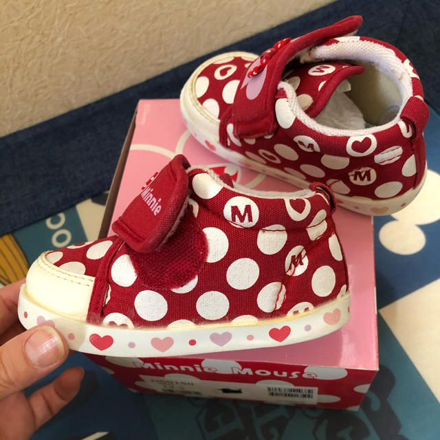Disney 値下げしました ミニーマウス ベビースニーカー 13 5センチの通販 By Ume S Shop ディズニーならラクマ Disney 値下げしました ミニーマウス ベビースニーカー 13 5センチの通販 By Ume S Shop ディズニーならラクマ