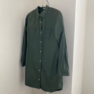 ユニクロ(UNIQLO)のUNIQLO ユニクロ キッズ 150 ロングシャツ チュニック カーキ(ブラウス)