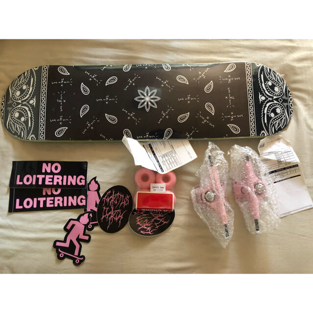 CACTUS - 組み立て済Travis Scott PAISLEY SKATE DECK Setの通販 by ...