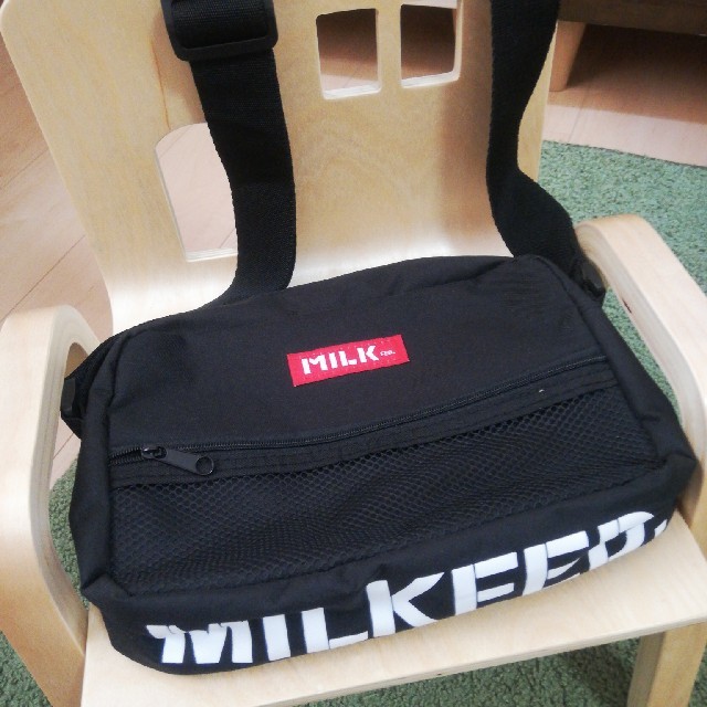 MILKFED.(ミルクフェド)の【たん③様専用】MILKFED.　ムック本　雑誌　付録 レディースのバッグ(ショルダーバッグ)の商品写真