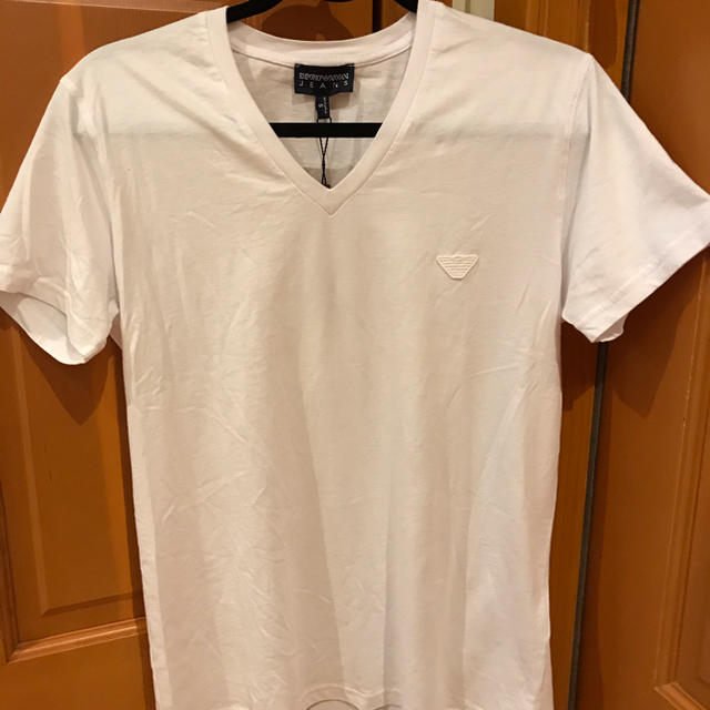 Emporio Armani(エンポリオアルマーニ)のスペード様専用　エンポリオ  アルマーニ  Ｔシャツ　白 メンズのトップス(Tシャツ/カットソー(半袖/袖なし))の商品写真