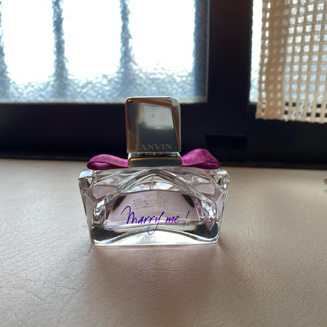 LANVIN(ランバン)のマリーミー！オードパルファム　30ml コスメ/美容の香水(香水(女性用))の商品写真