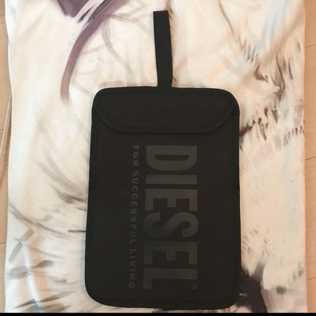 DIESEL(ディーゼル)のDIESEL ノベルティー ポーチ メンズのバッグ(その他)の商品写真