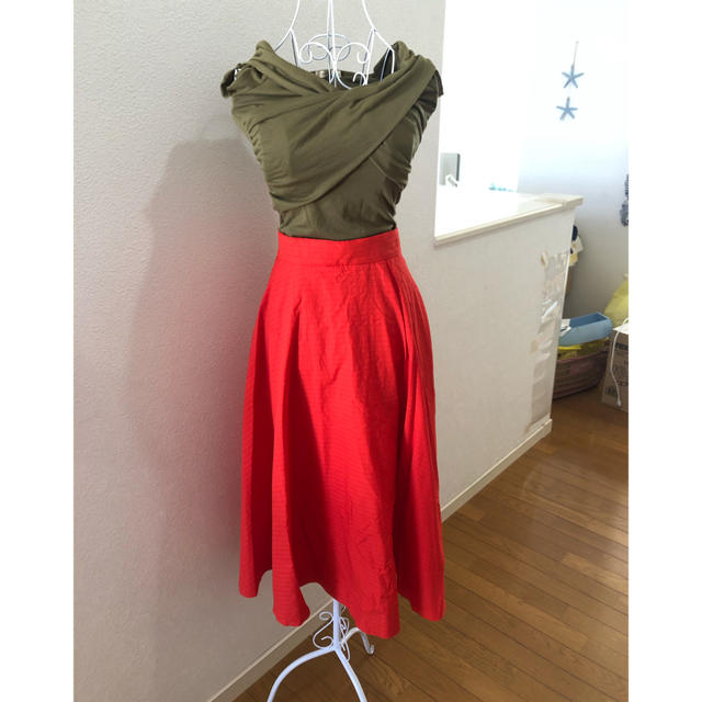 UNIQLO(ユニクロ)のサマースカート レディースのスカート(ひざ丈スカート)の商品写真