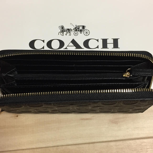 COACH(コーチ)の新品 [COACH コーチ] 長財布 エンボスドシグネチャー  黒 レディースのファッション小物(財布)の商品写真