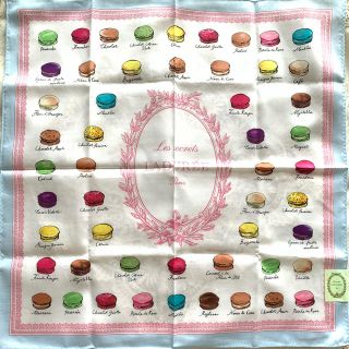 ラデュレ(LADUREE)の新品未使用　①ラデュレ　大判ハンカチ　マカロン(ハンカチ)