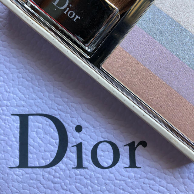 Christian Dior(クリスチャンディオール)のディオール  フェイスパウダー コスメ/美容のベースメイク/化粧品(フェイスパウダー)の商品写真