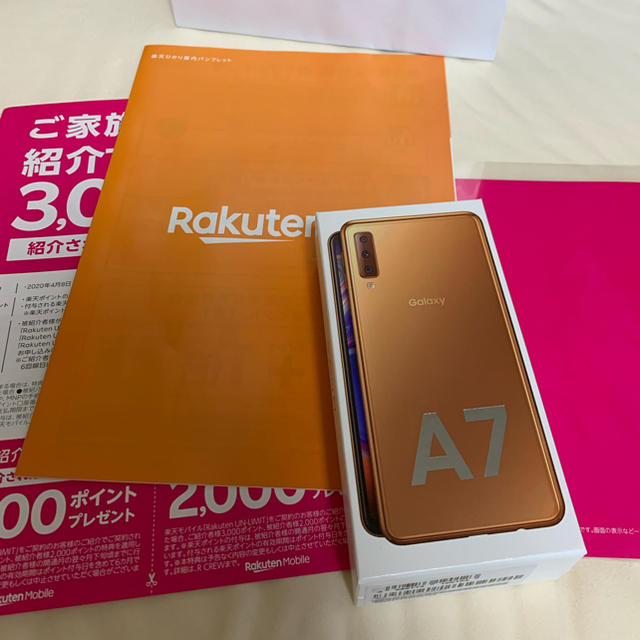 新品Galaxy A7