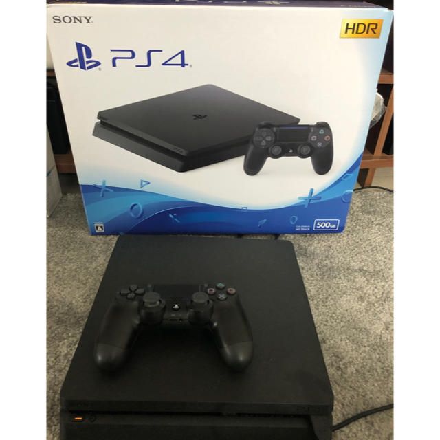 PlayStation®4 ジェット・ブラック 500GB CUH-2200A