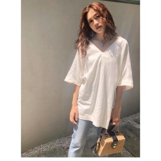 マウジー(moussy)のmoussy LINEN BLEND V NECK トップス(カットソー(半袖/袖なし))