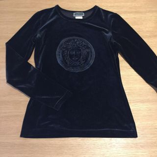 ジャンニヴェルサーチ(Gianni Versace)のベロアトップス(カットソー(長袖/七分))