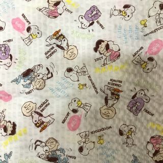 スヌーピー(SNOOPY)のスヌーピー   リップル　生地　105cm×34cm(生地/糸)