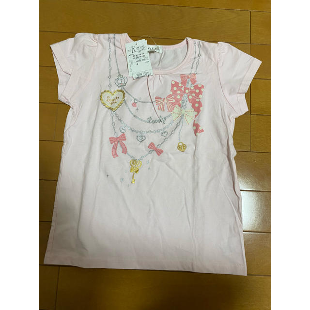 anyFAM(エニィファム)のエニィファム  新品　Tシャツ　130 キッズ/ベビー/マタニティのキッズ服女の子用(90cm~)(Tシャツ/カットソー)の商品写真