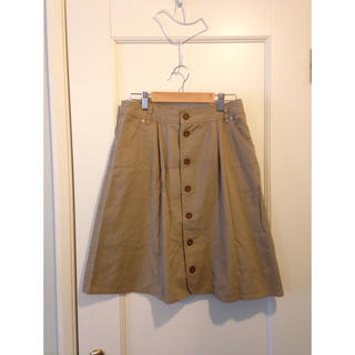 サマンサモスモス(SM2)のehka 前ボタンスカート(ひざ丈スカート)