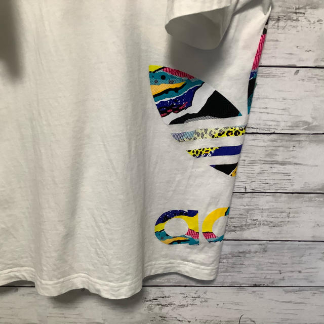 adidas(アディダス)の[一点物] [adidas] ビッグトレフォイルロゴ　マルチカラー メンズのトップス(Tシャツ/カットソー(半袖/袖なし))の商品写真