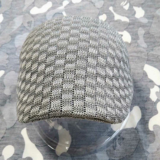 ハンチングメッシュタイプ　チェックジャガード織りＭＩＸ糸　　グレー白 メンズの帽子(ハンチング/ベレー帽)の商品写真