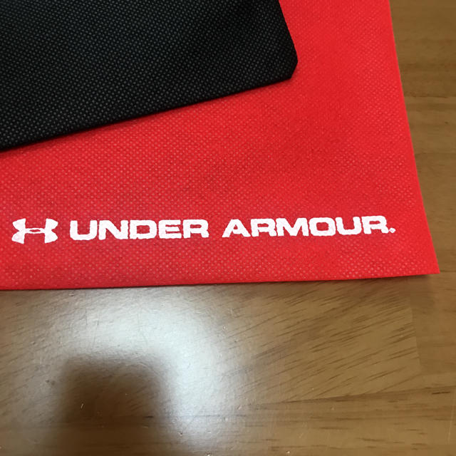 UNDER ARMOUR(アンダーアーマー)のアンダーアーマー袋 レディースのバッグ(ショップ袋)の商品写真