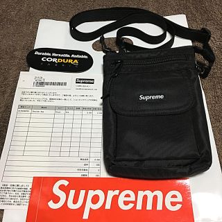 シュプリーム(Supreme)の supreme ショルダーバッグ(ショルダーバッグ)