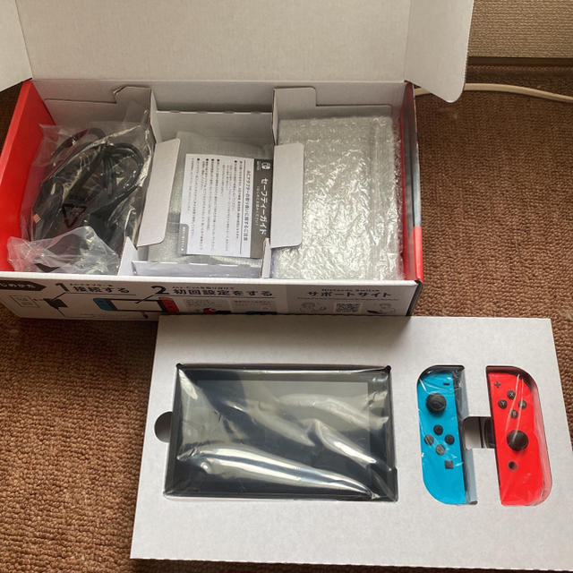 Nintendo Switch 任天堂 (新型)