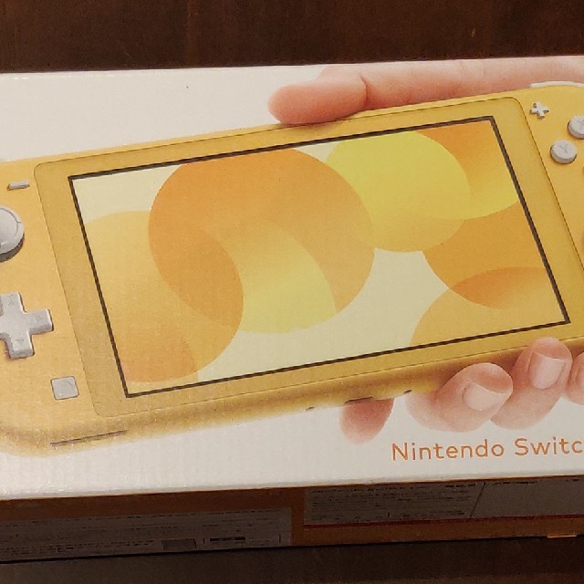 Nintendo Switch Lite イエロー 未使用新品