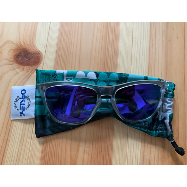 OAKLEY Frogskins Heritage Collectionメンズ