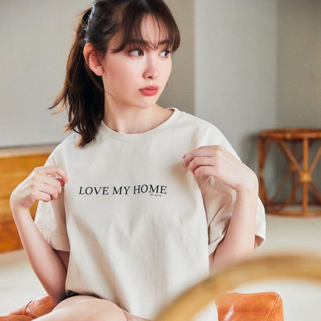 【新品未使用】herlipto LOVE MY HOME Tシャツ