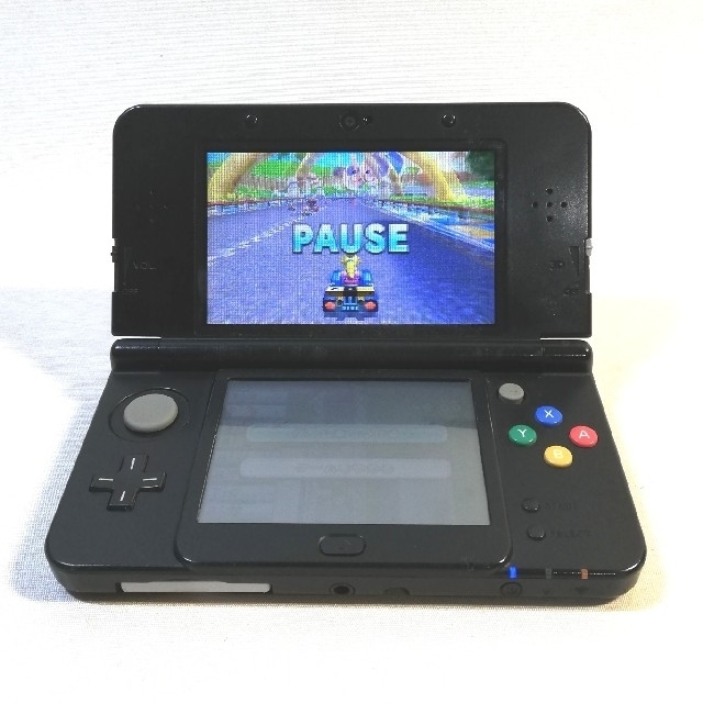 ニンテンドー3DS(ニンテンドー3DS)のNew ニンテンドー 3DS エンタメ/ホビーのゲームソフト/ゲーム機本体(携帯用ゲーム機本体)の商品写真