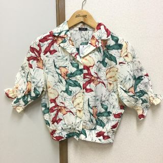 【同梱限定】ボタニカル柄シャツ 831018 白(カットソー(半袖/袖なし))