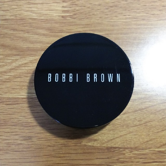 BOBBI BROWN(ボビイブラウン)の送料込 BOBBI BROWN クリームチーク カリプソコーラル コスメ/美容のベースメイク/化粧品(チーク)の商品写真