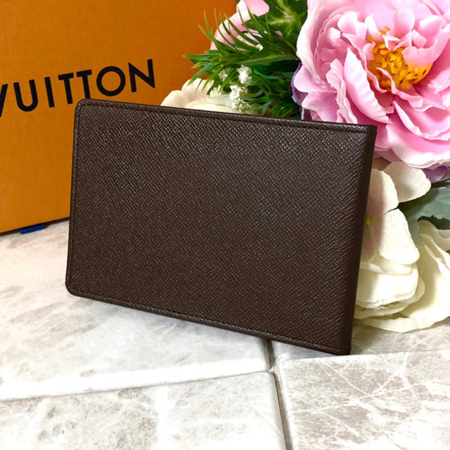 LOUIS VUITTON - さりげないロゴがお洒落✳️LOUIS VUITTON✳️タイガ