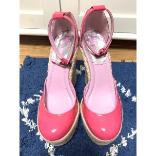 レッドヴァレンティノ(RED VALENTINO)の未使用！訳あり破格！レッドヴァレンティノ ウェッジソールサンダル(サンダル)