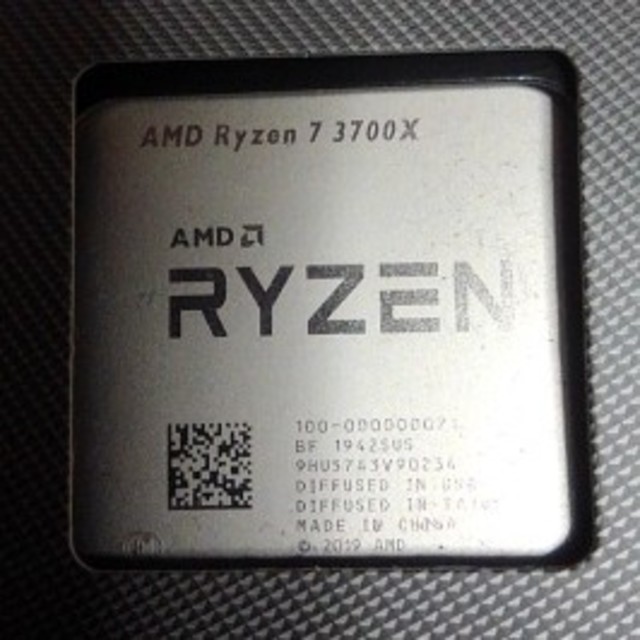 自作パソコン Ryzen7 3700x RTX2060 SSD512GB