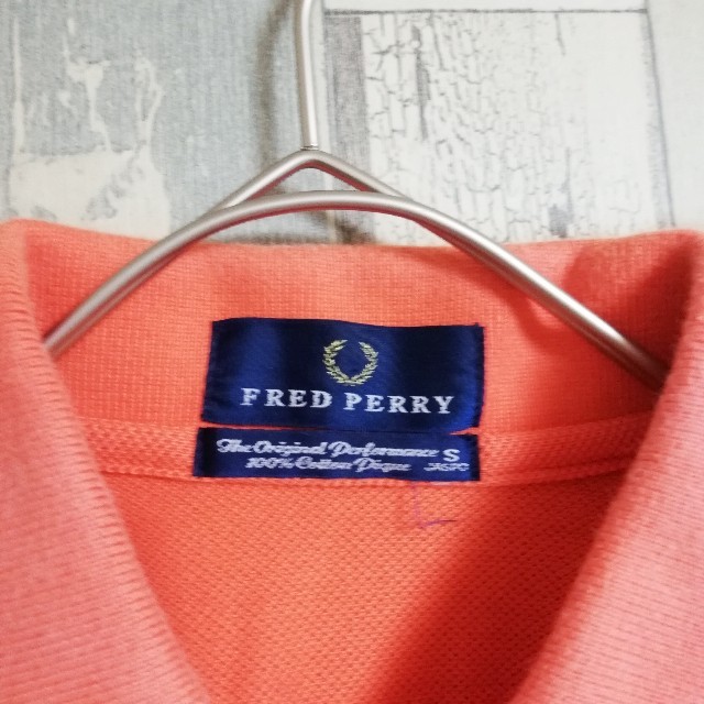 FRED PERRY(フレッドペリー)の希少　フレッドペリー　ポロシャツ　ワンポイント メンズのトップス(ポロシャツ)の商品写真