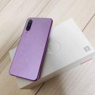 アンドロイド(ANDROID)のXiaomi Mi9 SE 美品 ポケモンGOに最適な軽量スマホ(スマートフォン本体)