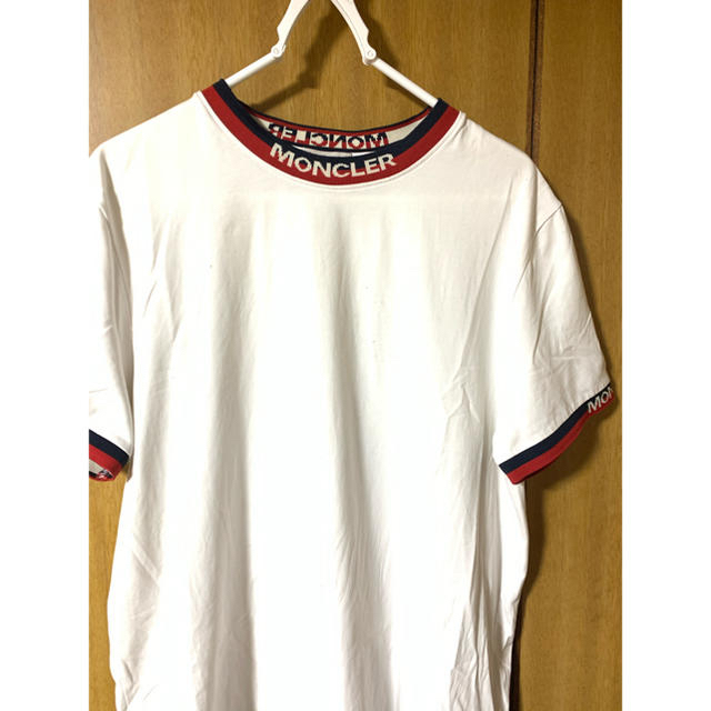 MONCLER(モンクレール)のモンクレール　Tシャツ メンズのトップス(Tシャツ/カットソー(半袖/袖なし))の商品写真