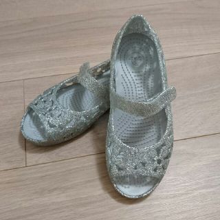 クロックス(crocs)のクロックス イザベラフラワーフラット(サンダル)