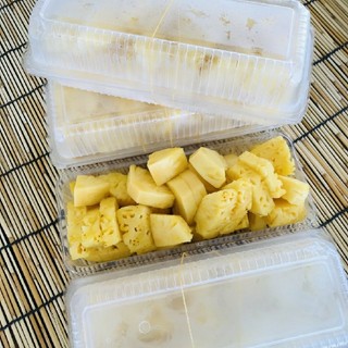 【沖縄県産】冷凍パイナップル ♪ 約6玉分以上入ってます！！(フルーツ)
