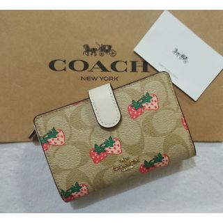 コーチ Coach 財布 レディース ベージュ系 の通販 1 000点以上 コーチのレディースを買うならラクマ