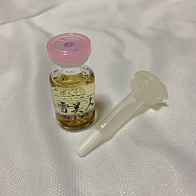 雪美人 PURE ESSENCE コスメ/美容のベースメイク/化粧品(化粧下地)の商品写真