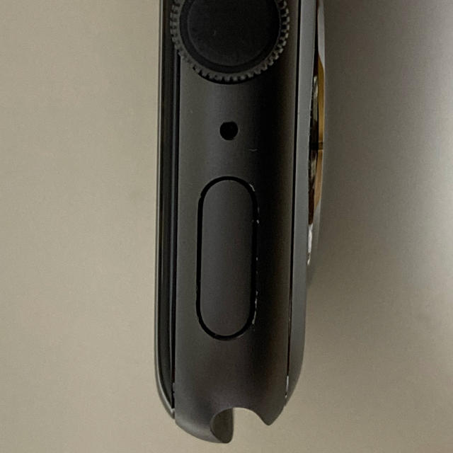 Apple Watch(アップルウォッチ)のApple Watch series4/44mm/SpaceGray/Wi-Fi メンズの時計(腕時計(デジタル))の商品写真