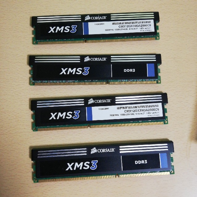DDR3 2000MHz 4GB x 4枚 合計16GBPC/タブレット