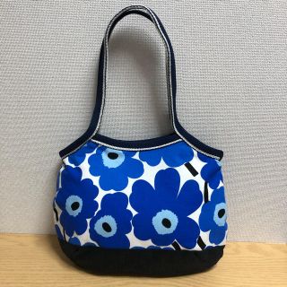 マリメッコ(marimekko)の北欧花柄　ハンドメイド　グラニーバッグ(バッグ)