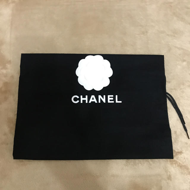 CHANEL(シャネル)のCHANEL♡保存袋  黒  サイズ40×30  1枚  インナーバッグにも♡ レディースのバッグ(ショップ袋)の商品写真